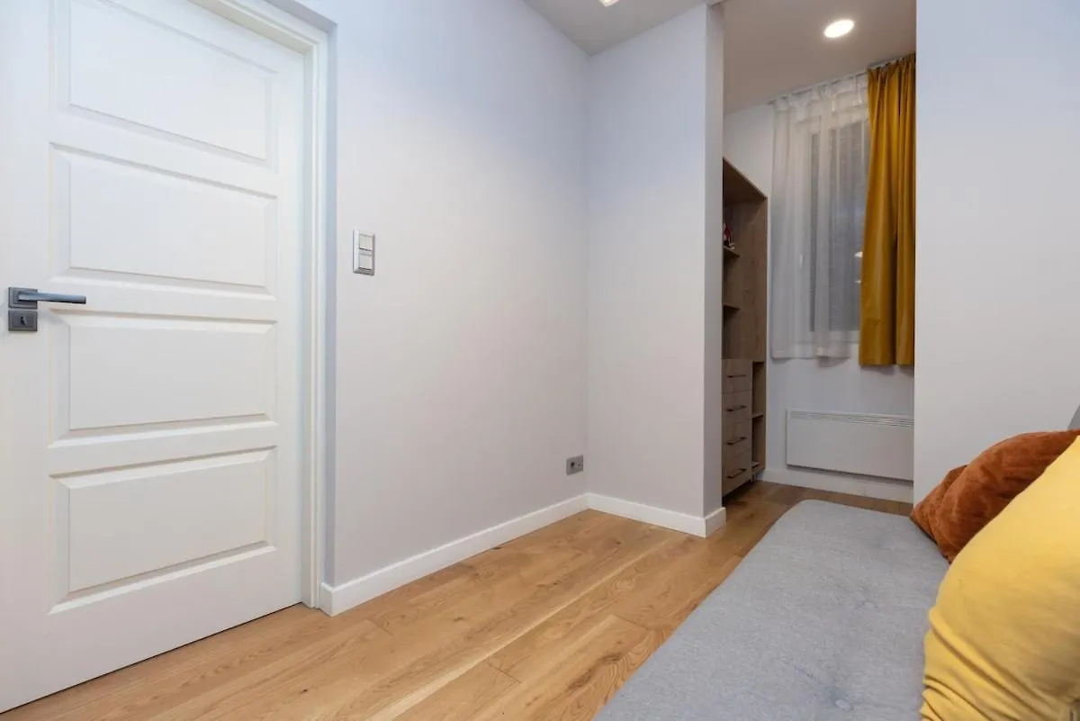 Central 2 Bedroom Apartment! Budapest